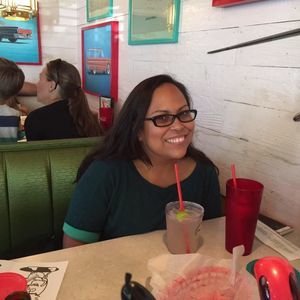 Meet your Posher, Sandra